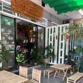 Sang Quán Cafe - Tea flower DECOR ĐẸP đang hoạt động ổn định, 2 mặt tiền khu dân cư,trường học, nhà Thờ,chợ Tân Lập rất đông đúc