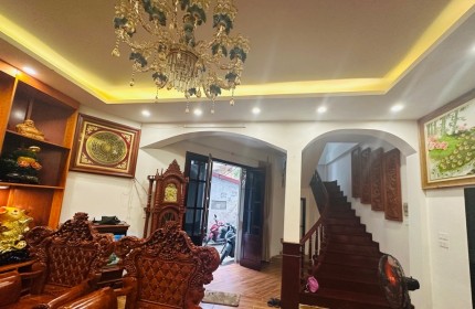 Bán nhà Nhân Hoà 45m2 - 5 tầng ngõ nông - OTO đỗ cửa - 2 thoáng vĩnh viễn