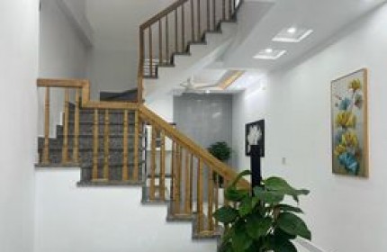 Bán Nhà Ngô Gia Tự - Nhà Đẹp, Gần Ô Tô, Tiện Ích Đầy Đủ