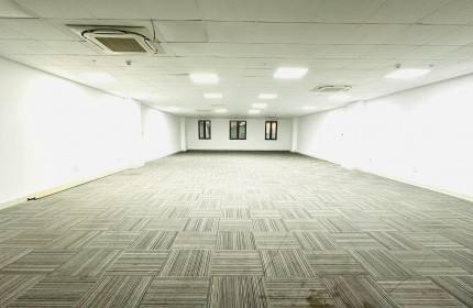 Bán Nhà  Ngõ 358  Bùi Xương Trạch 29/30m 5T MT4 Giá 5.65 tỷ Thanh Xuân