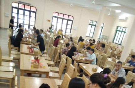 Sang nhượng lại quán, chuyển giao công thức kiot căng tin trường đại học Hà Nội