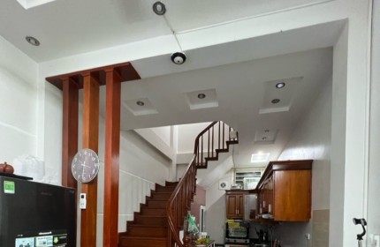 SIÊU PHẨM CẦU GIẤY- NỘI THẤT ĐẸP - NGÕ NÔNG - 2 THOÁNG – 5 TẦNG, 38M2, 5.6 TỶ