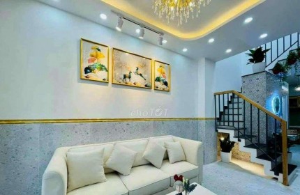 Chốt ngay -58m2 nhà 3lầu ở Tạ Uyên Q11 đang cho thuê 12tr, sổ riêng liên hệ Mr.Khôi gần TH Phú Thọ giá 2 tỷ 750