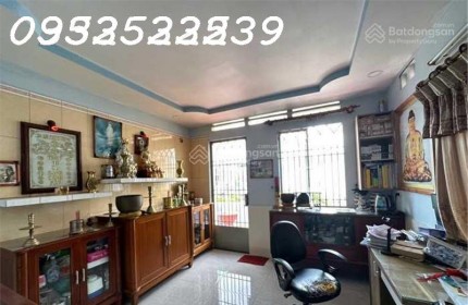 Bán nhà hẻm xe hơi quay đầu 80m2 không quy hoạch hoàn công đủ chỉ 6.8 Tỷ