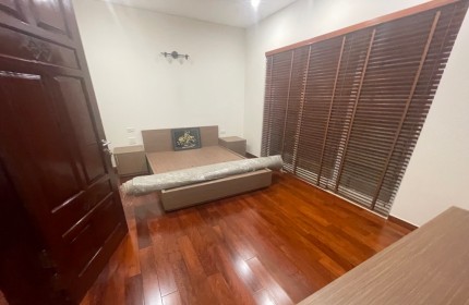 BIỆT THỰ DƯƠNG NỘI 225M2, 5 TẦNG, TẶNG NỘI THẤT CAO CẤP, GIÁP HỒ ĐIỀU HOÀ, GẦN AEON MALL