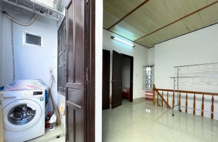 Nhà 1 trệt 1 gác Tổ 4 Phước Toàn Tây, Phước Hải, Nha Trang giá chỉ 950tr