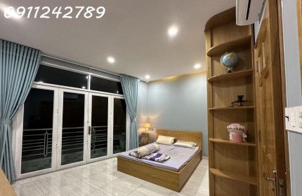 [PHÚ HỮU, TP THỦ ĐỨC] NHÀ 4 TẦNG 4PN, 5WC ĐƯỜNG NHỰA 10M, XE 7 CHỖ VÀO NHÀ, SỔ HOÀN CÔNG CHUẨN, CẠNH GLOBAL CITY, SÁT KCNC SAMSUNG, GIÁ CỰC TỐT CHO