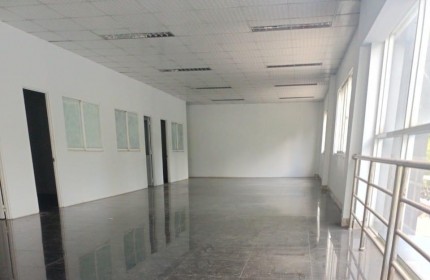 Cho thuê xưởng tại KCN Bàu Bàng. Diện Tích Xưởng: 1680m².Văn Phòng Đầy Đủ.
Giá: 3.5 USD/m².