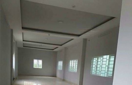 Cho thuê xưởng Tân Uyên Bình Dương.Diện tích đất: 1800m².Diện tích xưởng: 1350m².Đường xe container, bình điện 250kVA