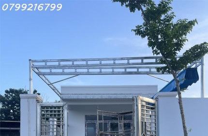 Bán gấp nhà Bình Minh Trảng Bom Đồng Nai . Trọn sổ 1 tỷ 6 . LH 0799 216 799 em Trinh.