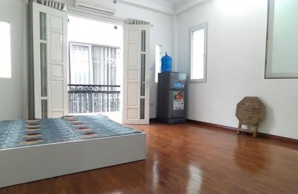 Bán Nhà Ngõ 79 Cầu Giấy : Nhà 6 tầng , Mặt Tiền : 4,5m, Giá : 10.5 tỷ