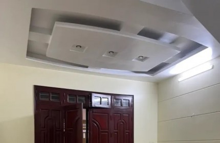 Bán nhà Trần Quốc Vượng, Cầu Giấy, 2 thoáng, trải nhựa, ngõ thông, 60m2, 9.4 tỷ