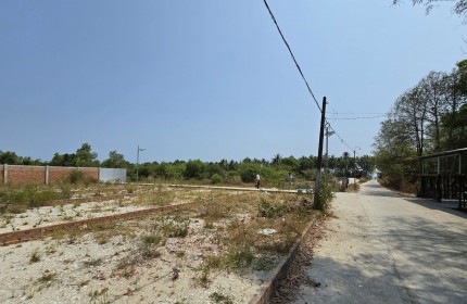 Chủ cần bán GẤP lô đất nền THỔ CƯ tại Ấp Bãi Bổn, Hàm Ninh, Phú Quốc