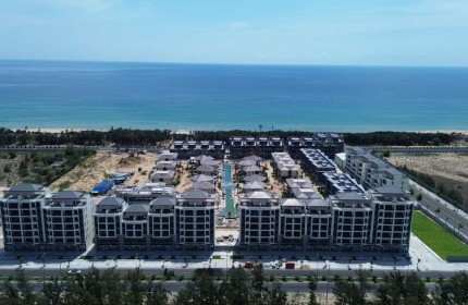 Khu biệt thự ven biển 5 sao Phú Yên, DT 179m2, sổ riêng, hồ bơi 140m, chiết khấu 18%
