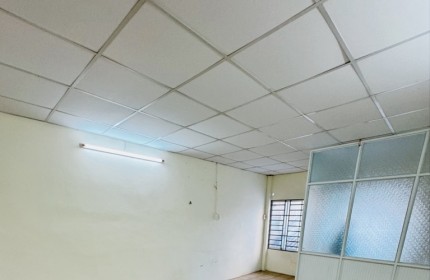 Bán nhà HXH 6m Lạc Long Quân, 63m2, 2 tầng, 6.8 tỷ tại q11