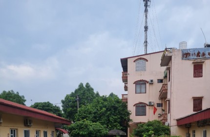 Bán Nhà Hàng Tại Trần Phú, Bắc Giang. 110m2, hai mặt tiền, đang hoạy động. Giá 14 tỷ