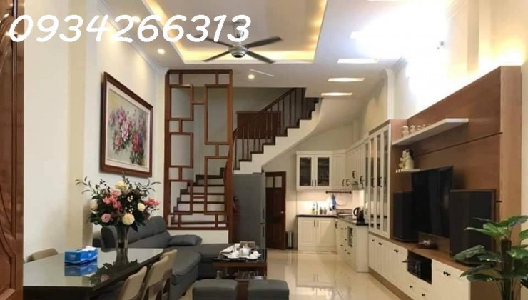 Bán nhà đẹp cạnh Hồ Tây phố Trích Sài Tây Hồ 45m2 5tầng nhỉnh 6tỷ cực hiếm, siêu rẻ