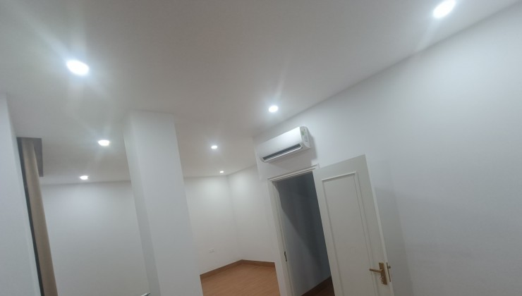 Sang nhượng gấp căn nhà phố 108m², đất duy nhất tại Vinhomes Grand Park!