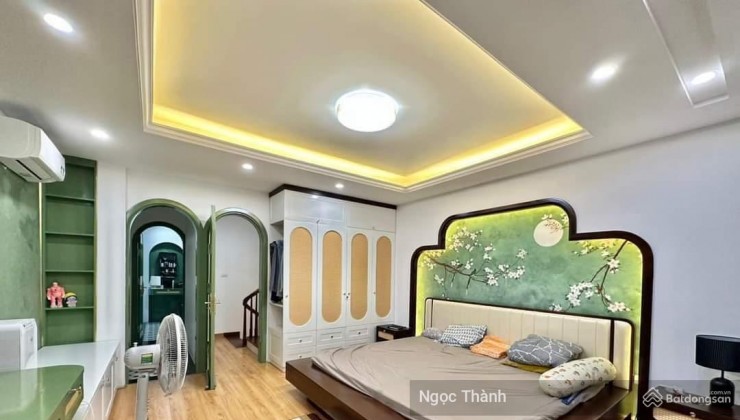 Bán Nhà Hàm Nghi, Lô góc, ngõ thông, gần phố, nhà mới ở ngay, 55m2 mt 5m, nhỉnh 9 tỷ.