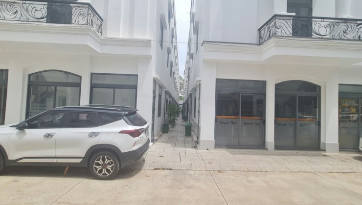 Cần tiền bán gấp căn nhà phố mai anh luxury ở thành phố tây ninh