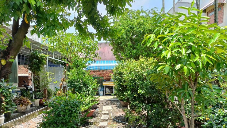 Bán căn nhà Hxh Nguyễn Thị Búp, bên cạnh Hiệp Thành City, Nở Hậu Tài Lộc 107m2 2 Tầng. Nhỉnh 4 Tỷ.Quận 12