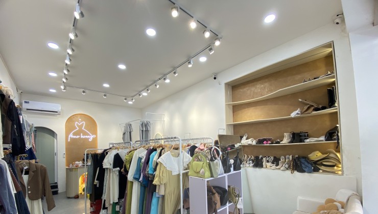 CẦN SANG NHƯỢNG SHOP QUẦN ÁO NỮ TẠI 442 NÚI THÀNH, HÒA CƯỜNG BẮC, HẢI CHÂU