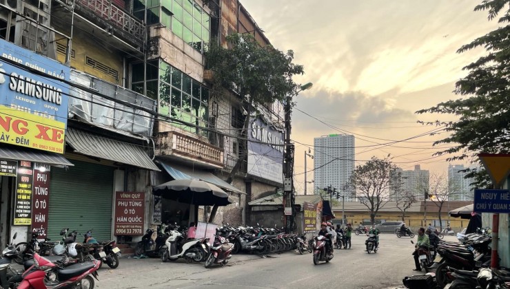 Sốc bán gấp nhà ngõ 897 Giải Phóng Hoàng Mai 61m Vỉa hè ôtô tải tránh kinh doanh chỉ 11tỷ750