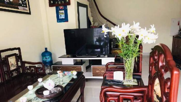BÁN NHÀ XUÂN NỘN 40M2 x 3T, MT 4.8M, Ô TÔ 7 CHỖ ĐỖ CỬA, GẦN TRƯỜNG CHỢ, GIAO THÔNG THUẬN TIỆN, CHỈ 2.x TỶ