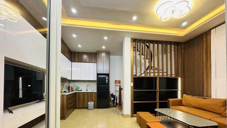 BÁN NHÀ VIP ĐÀO TẤN OTO KINH DOANH MẶT NGÕ TO TOÀN ĐẠI GIA SĂN TÌM MUA SỔ NỞ HẬU 18 TỶ