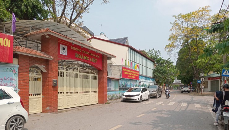 Siêu Phẩm View Hồ Linh Đàm, Phố Hoàng Liệt 78m x 4T. Giá 6.7 tỷ.