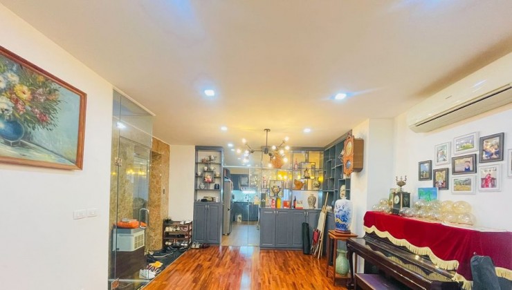 VIP!! PHÂN LÔ Ô TÔ TRUNG TÂM 15 CẦU GIẤY - Phùng Chí Kiên 50M2 ,6 TẦNG THÔNG SỐ VÀNG,VĂN PHÒNG ĐỈNH
