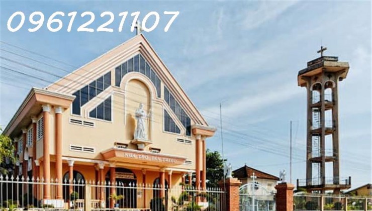 Bán nhà lầu giá ngộp TT 280tr Ngay Nhà Thờ Tân Triều & KDL Sinh Thái Làng Bưởi Năm Huệ