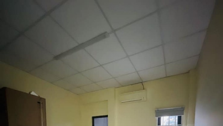 Bán nhà ở PHÚ NHUẬN, HẺM Ô.TÔ, 40 M2, Hoàng Văn Thụ 6.9 tỏi