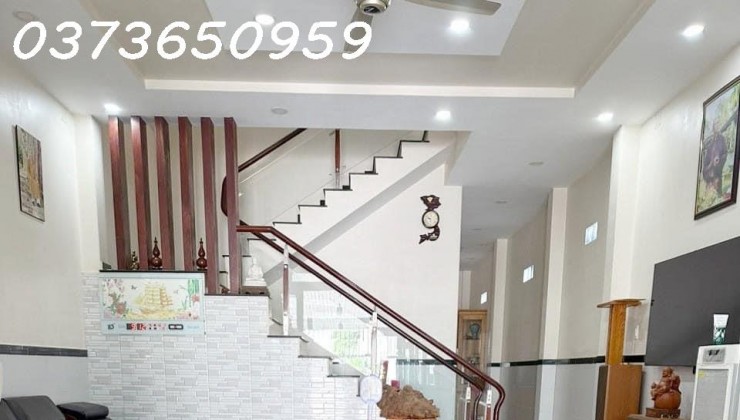 Ngay Lê Văn Việt - Tăng Nhơn Phú A - Xe tải thông 8m -2 Tầng BTCT - , DT: 5.3*25 (132m2), chỉ 8.x tỷ