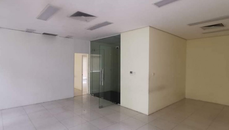 Bán lô góc biệt thự văn phú hà đông 213m2 4 tầng 2x tỷ