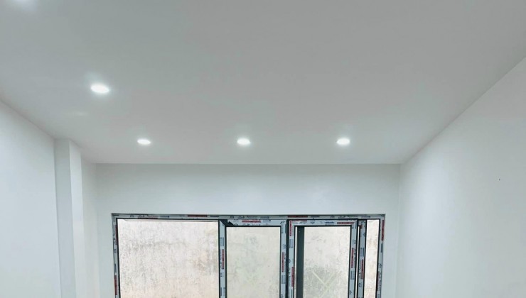 DUY NHẤT HỒ TÂY!!! TRÍCH SÀI - TÂY HỒ, 30m2 - 5 tầng - MT 3.3m - GIÁ 7.7 tỷ