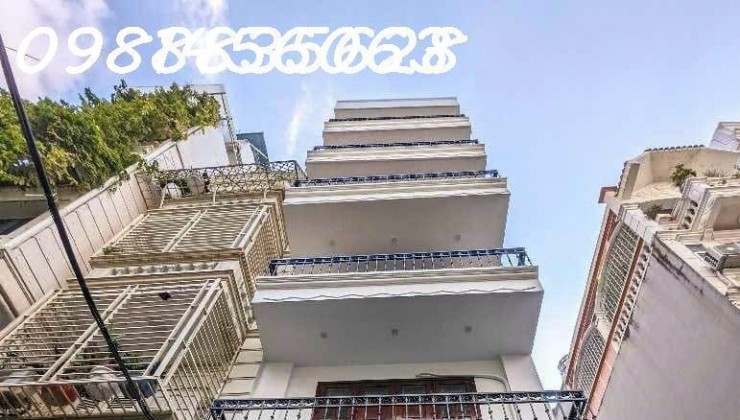 BÁN NHÀ ĐỐNG ĐA ĐẸP LUNG LINH, được chủ nhà cơi nới thêm rất rộng đẹp đủ tiện nghi sang trọng hiện đại.  Tiện nghi xung quanh đầy đủ trợ trường