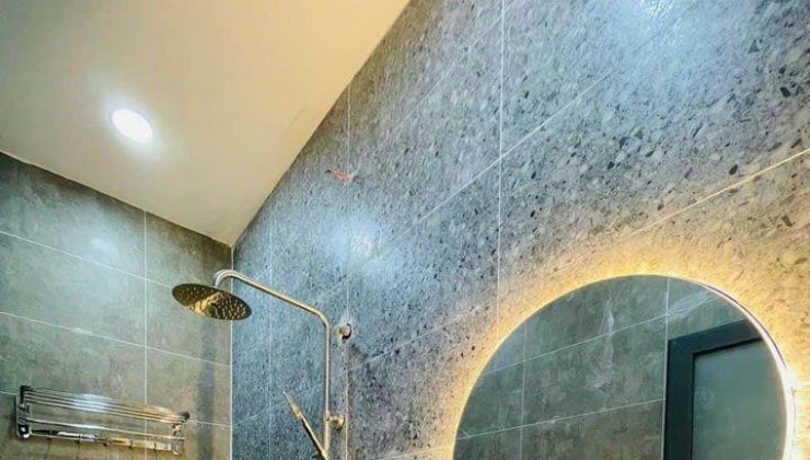 Bán nhà Cách Mạng Tháng 8, nhỉnh 5tỷ - khu cao tầng 5,5 tỷ - 45 m2