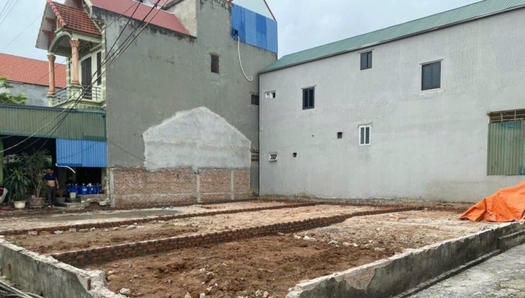 Cc gửi bán 75m2/1 lô, nhỉnh 1 tỷ/lô, Đại Yên Chương Mỹ, Đường ô tô tải thông, tránh nhau.