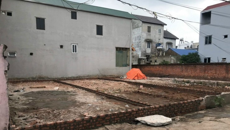 Cc gửi bán 75m2/1 lô, nhỉnh 1 tỷ/lô, Đại Yên Chương Mỹ, Đường ô tô tải thông, tránh nhau.