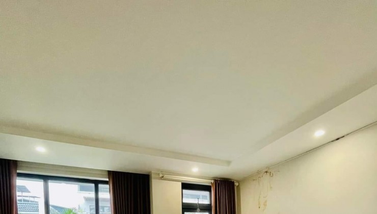 Chuyển Nhượng Gấp ! Liền Kề Siêu Vip Phố Trương Định, 95m x 5T. Giá hơn 28 tỷ