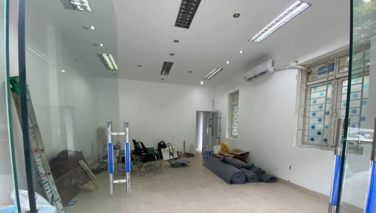 Nhà riêng phố Giải Phóng đường ven sông Tô Lịch DT 75m2x5T giá 25tr