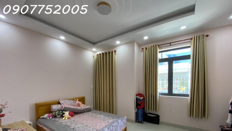 NHÀ ĐẸP 3 TẦNG - PHƯỚC LONG B - CHỈ HƠN 7 TỶ