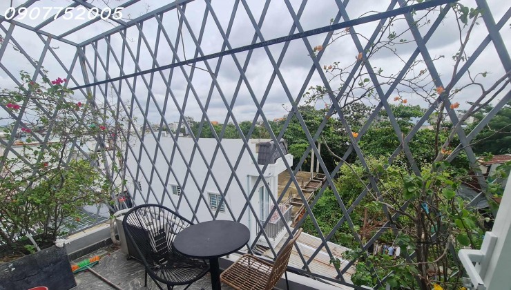 3 TẦNG HIỆP PHÚ - NHÀ ĐẸP Ở NGAY  - GẤP BÁN