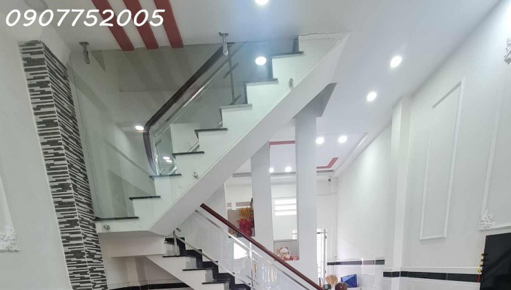 3 TẦNG HIỆP PHÚ - NHÀ ĐẸP Ở NGAY  - GẤP BÁN