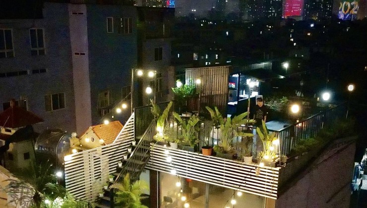 Sang nhượng quán cafe tầng thượng - view 4 hướng đẹp nhất khu Ngã Tư Sở.