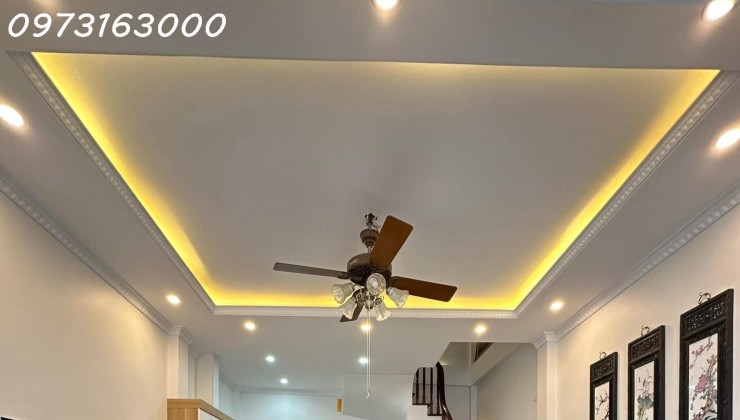 VIỆT HƯNG - NHÀ ĐẸP DÂN XÂY 78m2 - 4 TẦNG 4 NGỦ - Ô TÔ SÁT CỬA - CHỈ CHƯA ĐẾN 5 Tỷ 1