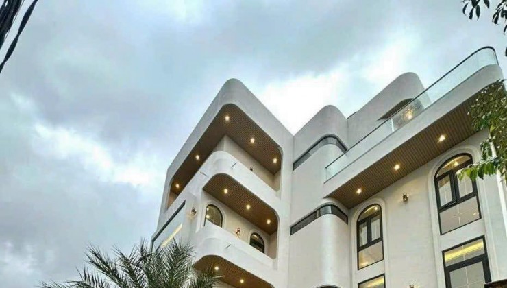 Bán villa đối diện thung lũng tình yêu phường 8 Đà Lạt