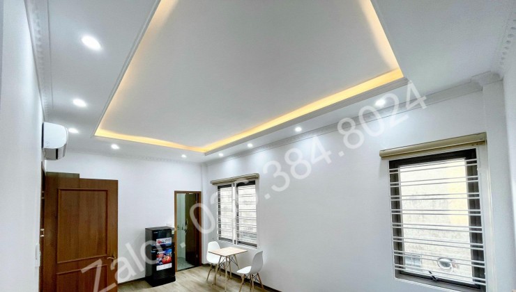 Bán căn hộ dịch vụ , Ba Đình, 60m2, 6 tầng, 10 phòng, doanh thu cao, 10 m ra oto