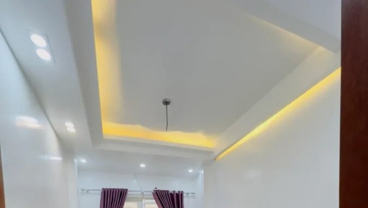 Bán Nhà Trung Phụng,  Đống Đa, Diện Tích 42m2, 4 Tầng Chắc Chắn, Gần Phố, Gía Nhỉnh 5 Tỷ.